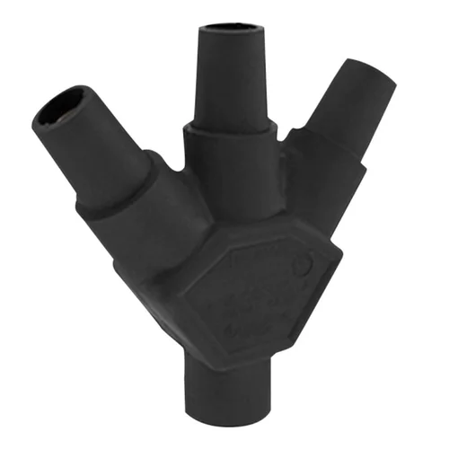 Adaptador Múltiple Cam-Lock Leviton 400A 600V Negro (1 Macho a 3 Hembras)